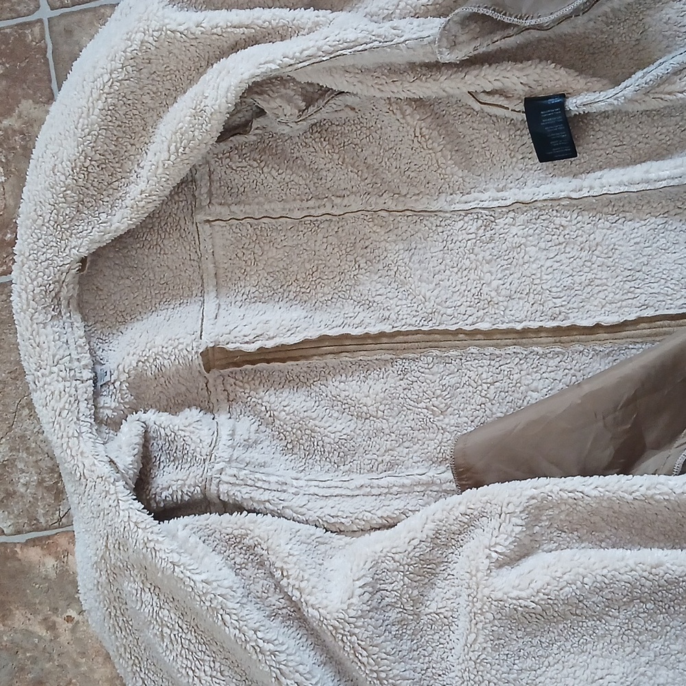 Ecote Tan and Cream Shearling Jacket - Picture 6 of 11